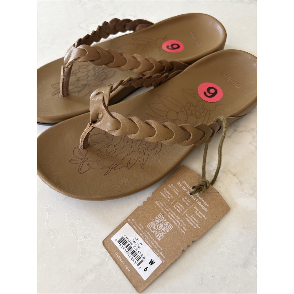 OluKai NWT "Lei" Women's Size 6 Tan Flip Flop Sandals